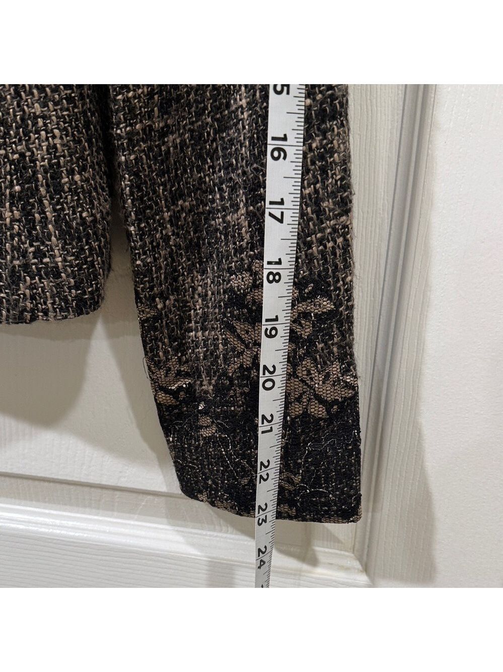 Nine & Company Petite 8P 2pc Tweed Skirt Suit Floral Lace Trim Notch Lapel - Picture 13 of 17